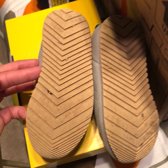 Native sneakers - Picture 2 of 5